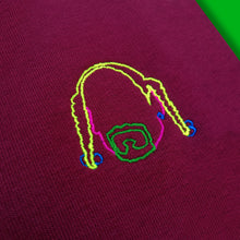 Load image into Gallery viewer, Long beach bordeaux sweatshirt embroidered detail
